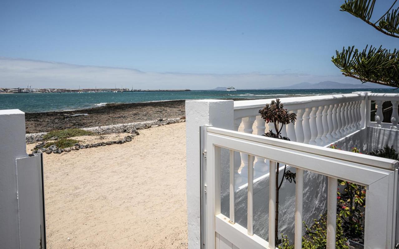 Villa La Maja Beachfront Corralejo Eksteriør billede